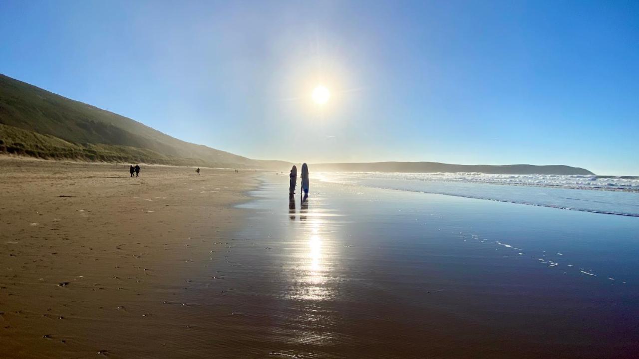 2 Middlecombe - Luxury At Byron Woolacombe, Only 4 Minute Walk To Beach!