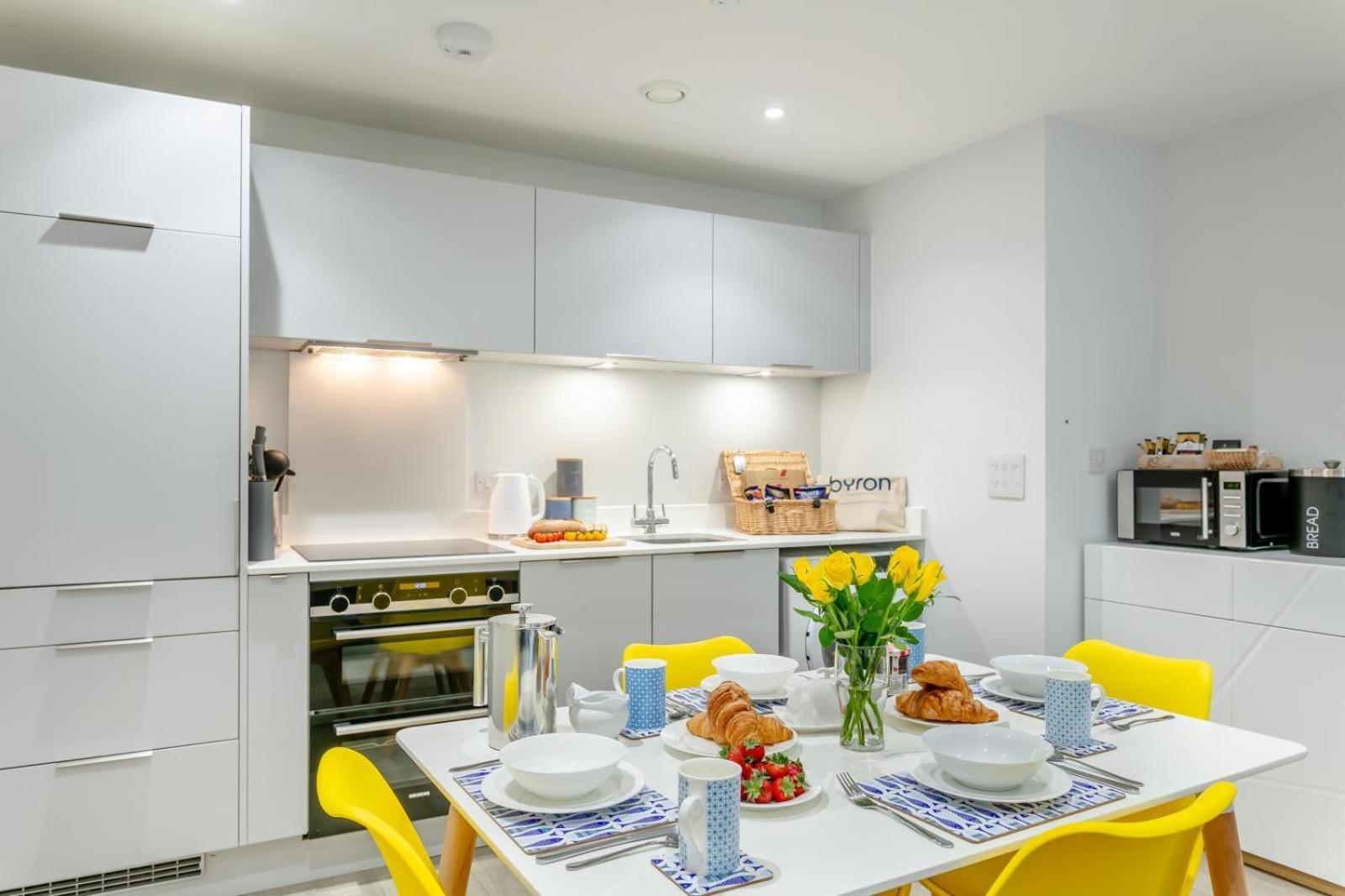 2 Middlecombe - Luxury At Byron Woolacombe, Only 4 Minute Walk To Beach!
