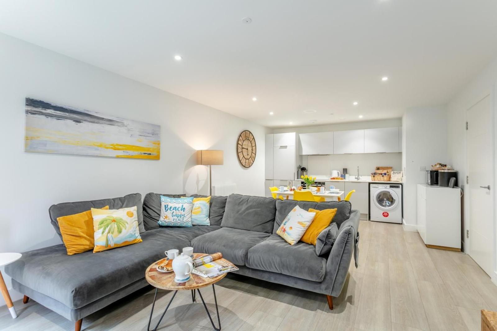 2 Middlecombe - Luxury At Byron Woolacombe, Only 4 Minute Walk To Beach! Apartment
